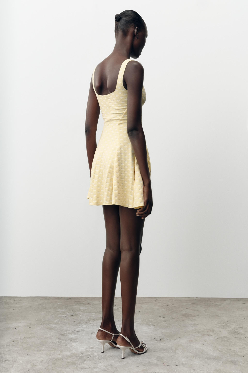 JACQUARD STRETCH SKATER DRESS - Zara фото 13