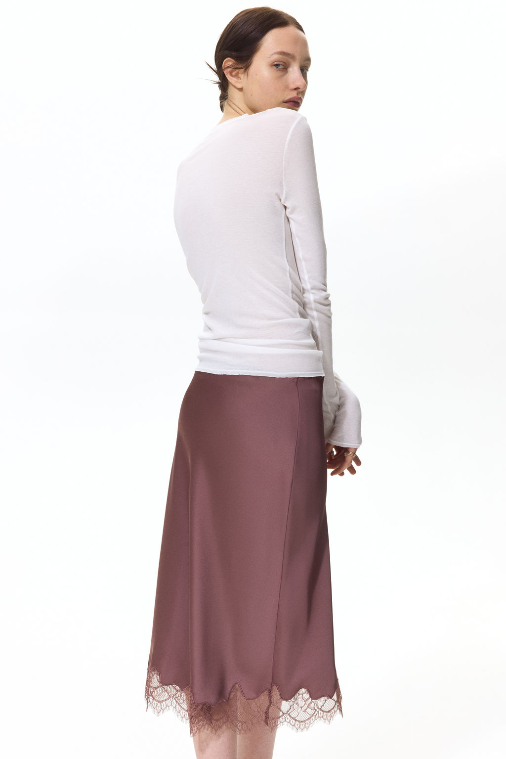 Falda lencera con ribete de encaje - H&m фото 6