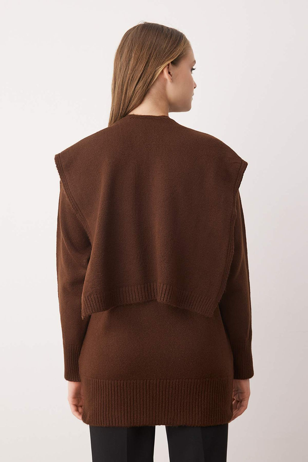 Kahverengi Sal Yaka Detayl? Triko Kazak TCTAW26AK00021 - Trendyolmilla фото 4