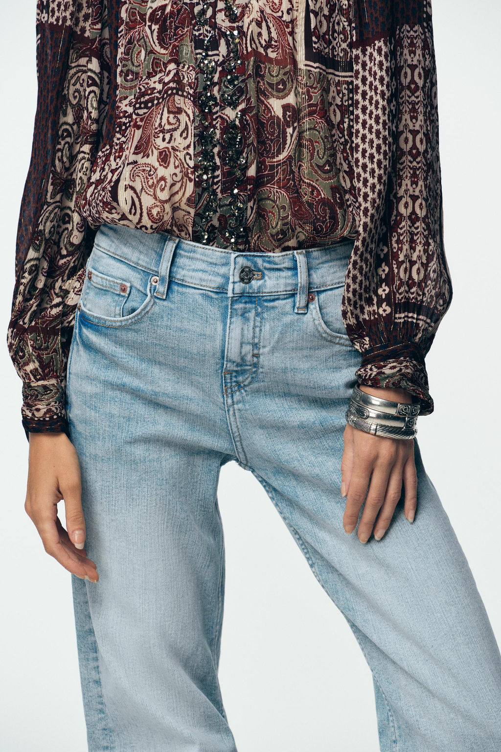 Z1975 FLARE FIT LOW-RISE JEANS - Zara фото 11