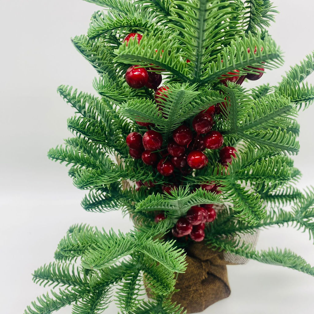 Декоративное новогоднее украшение - Веточка елки с ягодами (арт. 998) - Ип лебедев о.ю фото 3