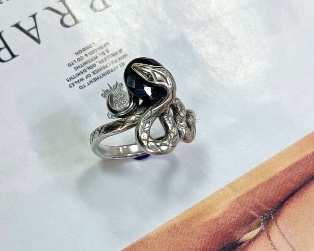 Кольцо Анаконда