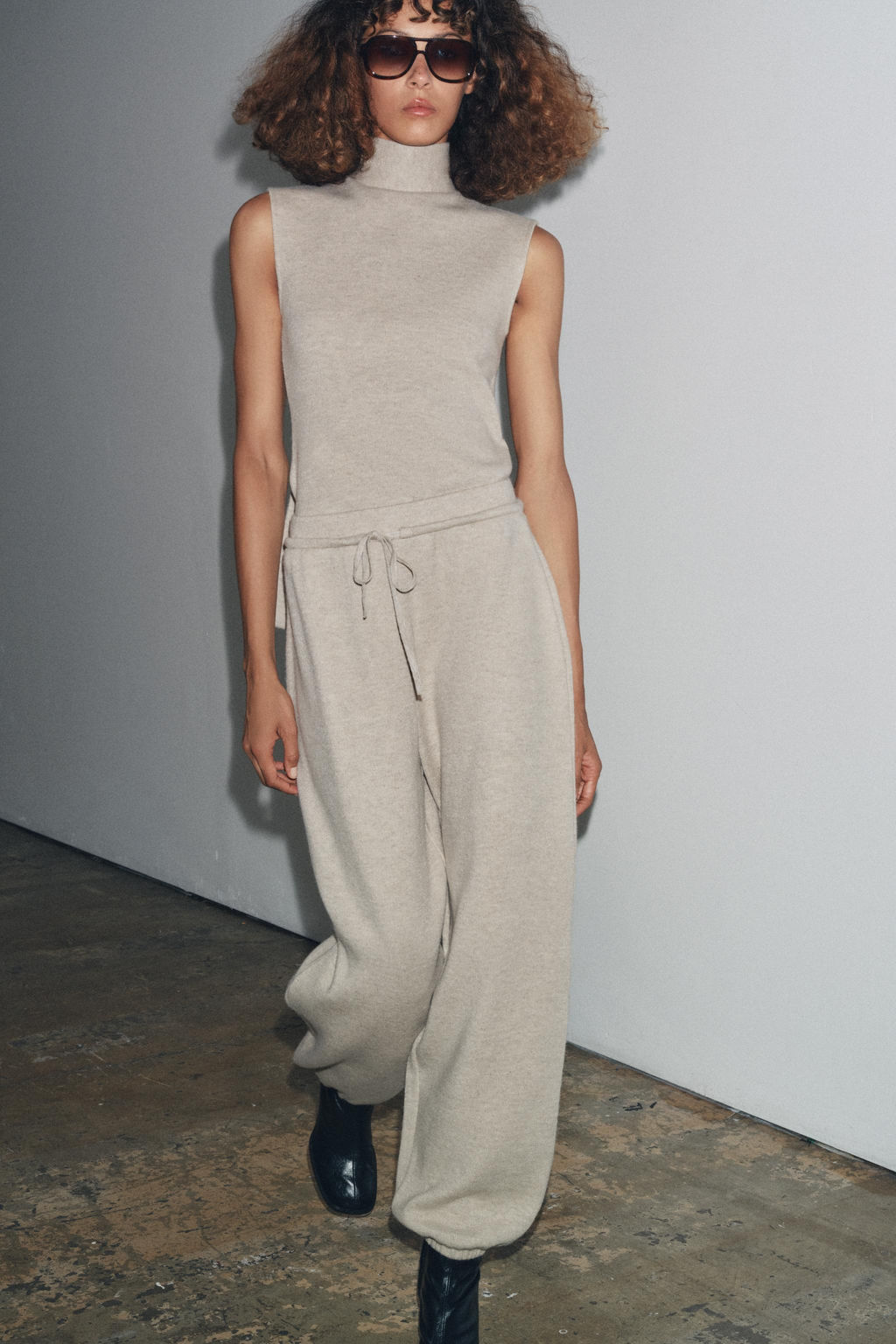 SOFT SCARF TOP