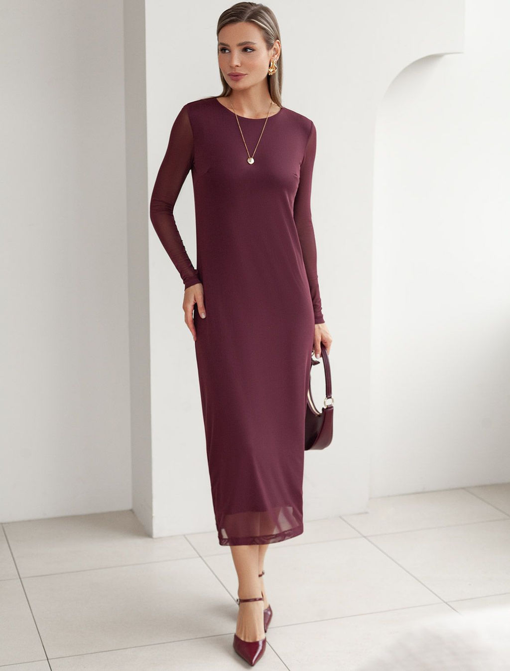 D22.238 Платье женское бургунди