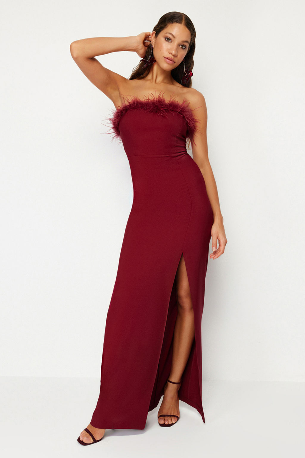 TRENDYOLMILLA Siyah Vucuda Oturan Astarl? Otrisli Dokuma Uzun S?k Abiye Elbise TPRSS22AE0095  фото 10