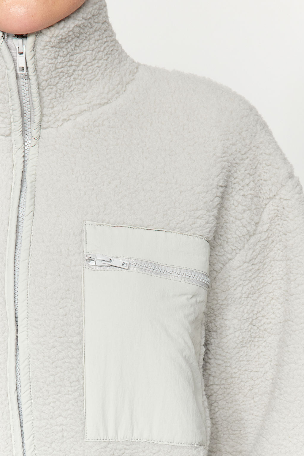 Winter Essentials Gri Polar Fermuarl? Dik Yaka Uzun Kol Cep Detayl? Orme Sweatshirt TWOAW24SW00071