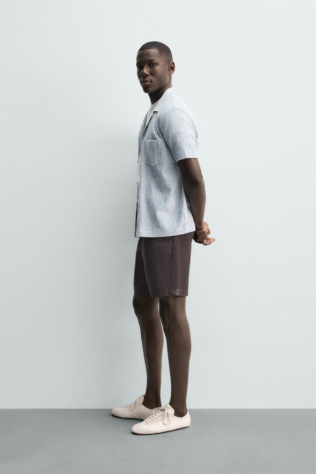 CAMISA REGULAR FIT ESTRUCTURA SEERSUCKER / Blanco / Celeste - Zara фото 4