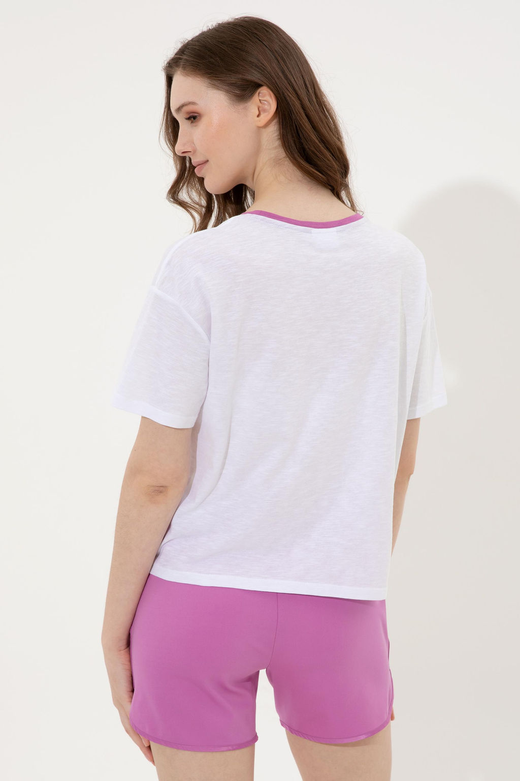 Kad_n Menek_e Bisiklet Yaka Ti__rt