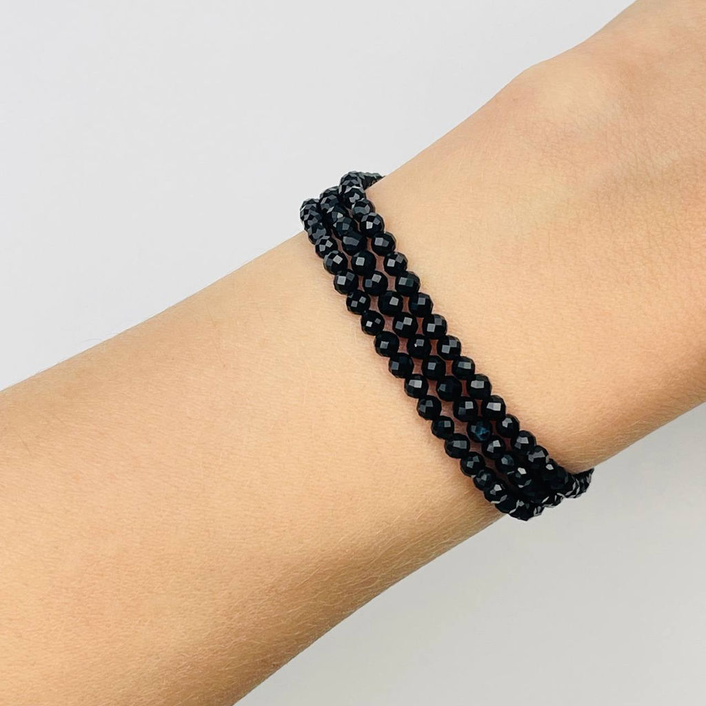 Бусины из черного Агата (135 бусин) 40 см