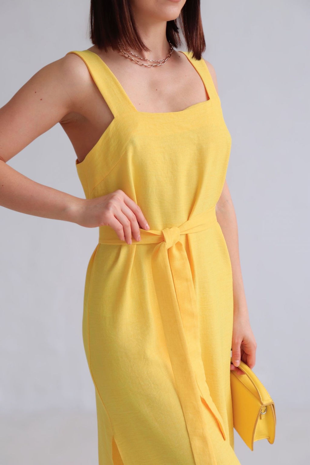 Martichelli Сарафан на широких бретелях жёлтый изо льна