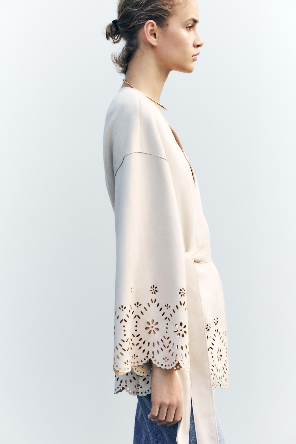 OPENWORK SUEDE-EFFECT TRENCH COAT - Zara фото 3