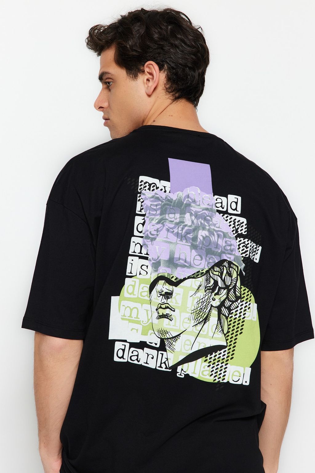 TRENDYOL MAN Siyah Oversize/Genis Kesim Sanatsal S?rt Bask?l? Orme T-Shirt TMNSS23TS00151 - Trendyolmilla фото 6