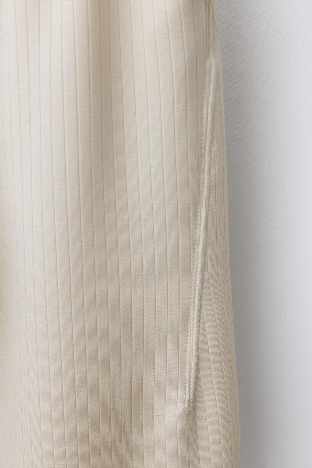 STRAIGHT-LEG TROUSERS - Zara фото 4