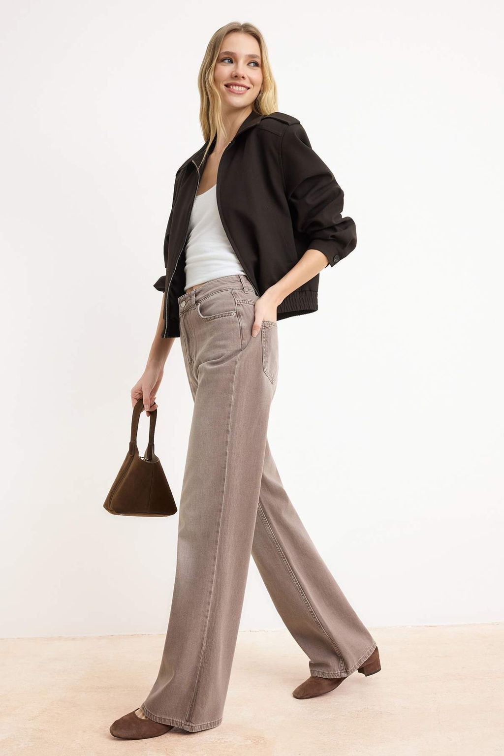 Ac?k Kahverengi DOKUMLU Vintage Y?kama Yuksek Bel %100 Pamuk Wide Leg Jeans TWOSS26JE00172 - Trendyolmilla фото 4