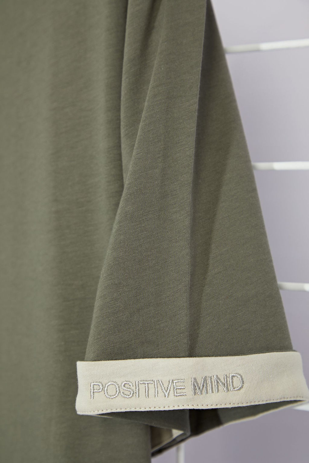 Antrasit Oversize/Genis Kesim More Sustainable Nak?sl? %100 Organik Pamuk T-shirt TMNSS24TS00176 - Trendyolmilla фото 2