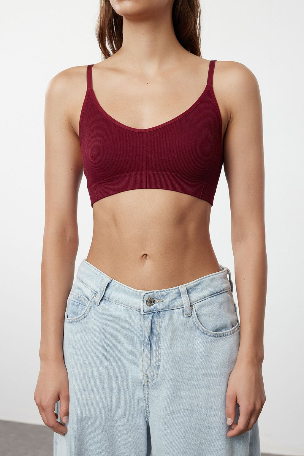 TRENDYOLMILLA Ekru Seamless/Dikissiz Ip Ask?l? Balensiz Kaps?z Bralette Orme Sutyen THMAW22SU0030 фото 34