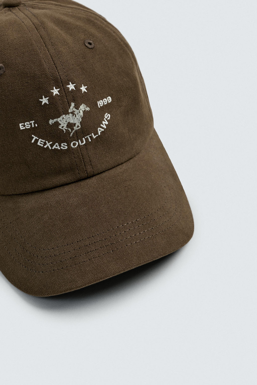 GORRA BORDADO COMBINADO / Marr?n