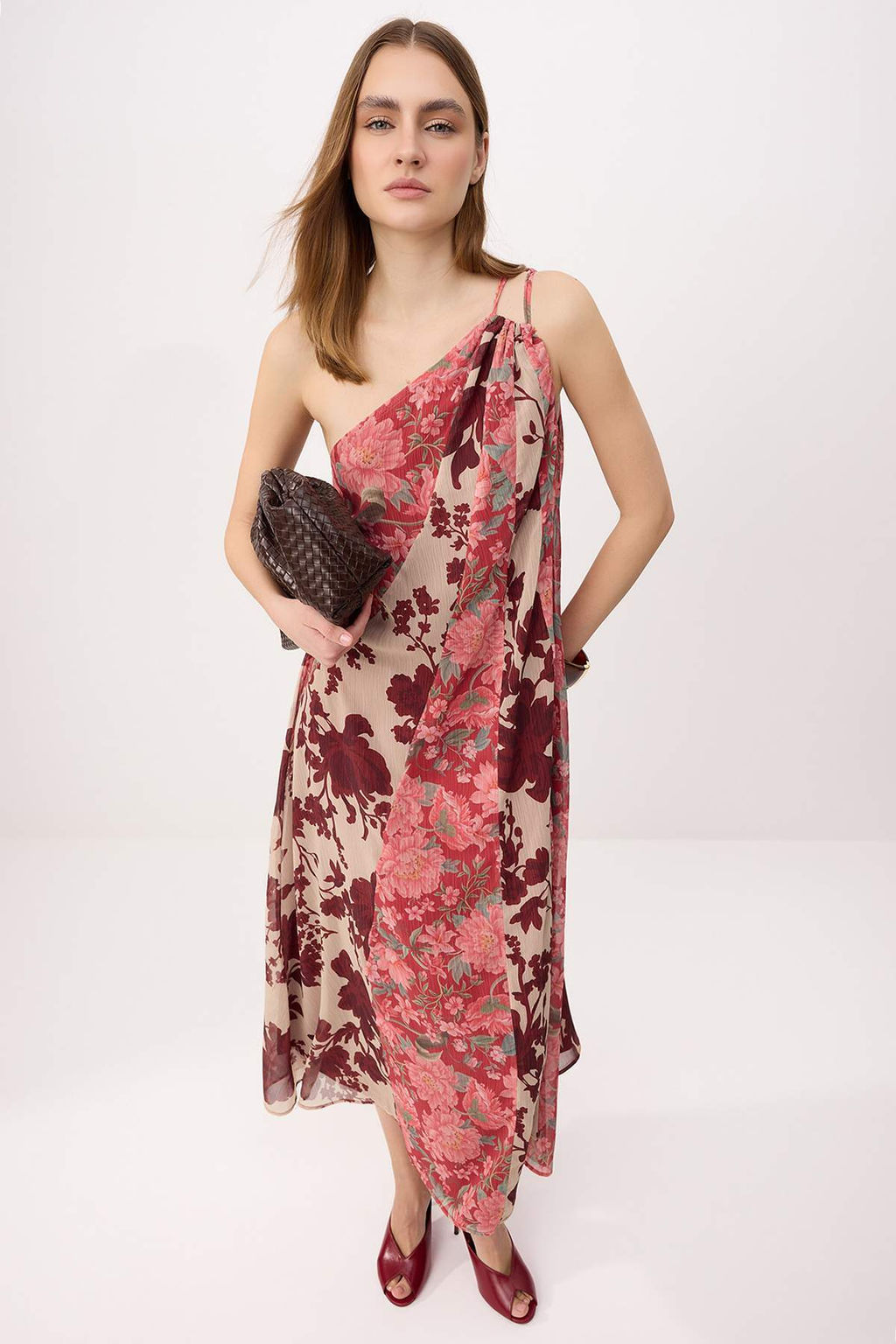 Cok Renkli Cicekli Rahat Kesim Sifon Astarl? Maxi Dokuma Elbise TWOSS26EL00530 - Trendyolmilla фото 2