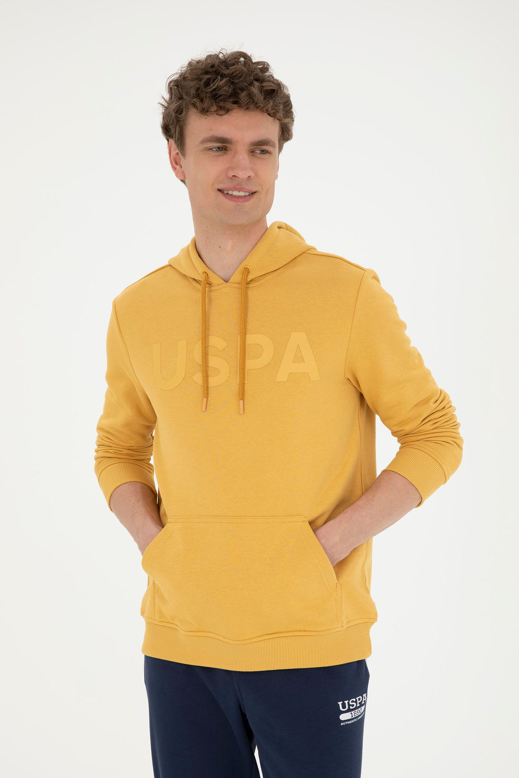 Мужской горчичный базовый свитшот Неожиданная скидка в корзине - U.s. polo assn фото 8