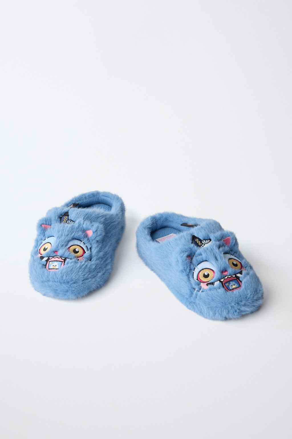 ZAPATILLAS KPOP DEMON HUNTERS NETFLIX  / Azul - Zara фото 2
