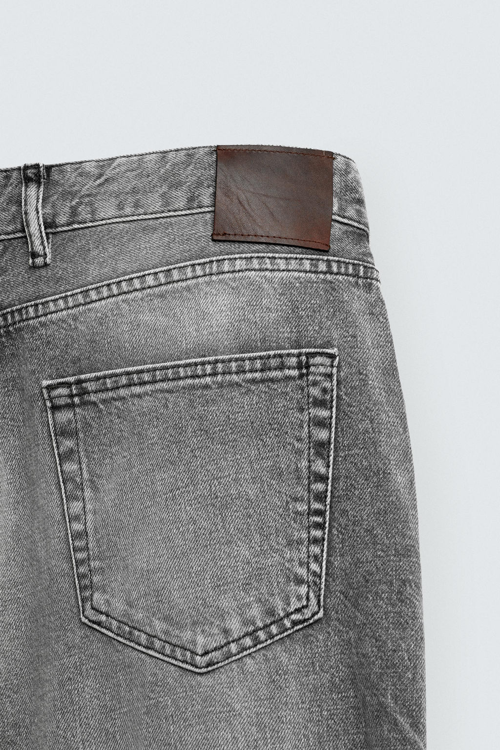 LOW-RISE FLARE FIT JEANS - Zara фото 10
