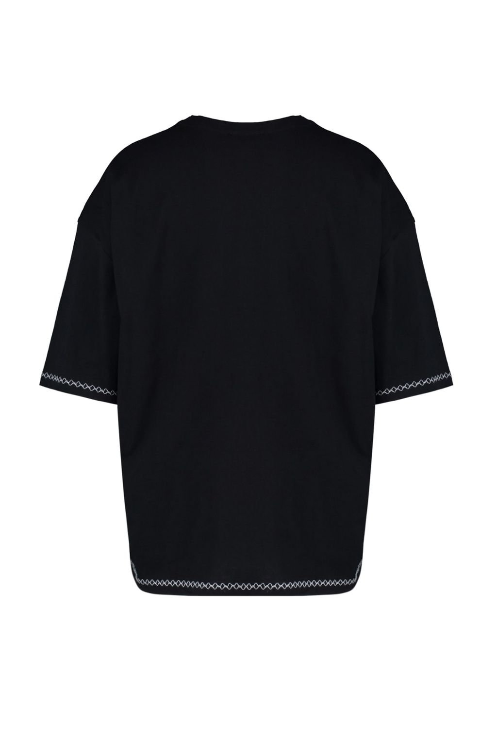 Siyah Oversize/Genis Kesim K?sa Kollu Islemeli %100 Pamuk T-Shirt TMNSS21TS1888