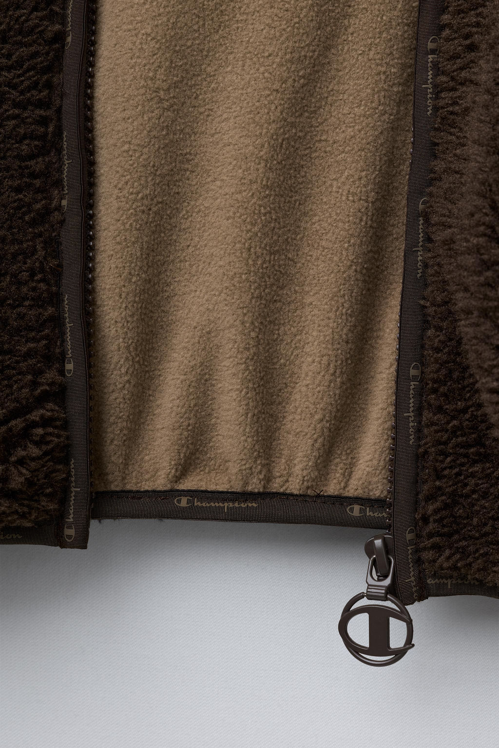 CHAMPION ® X ZARA FAUX SHEARLING FLEECE JACKET фото 7