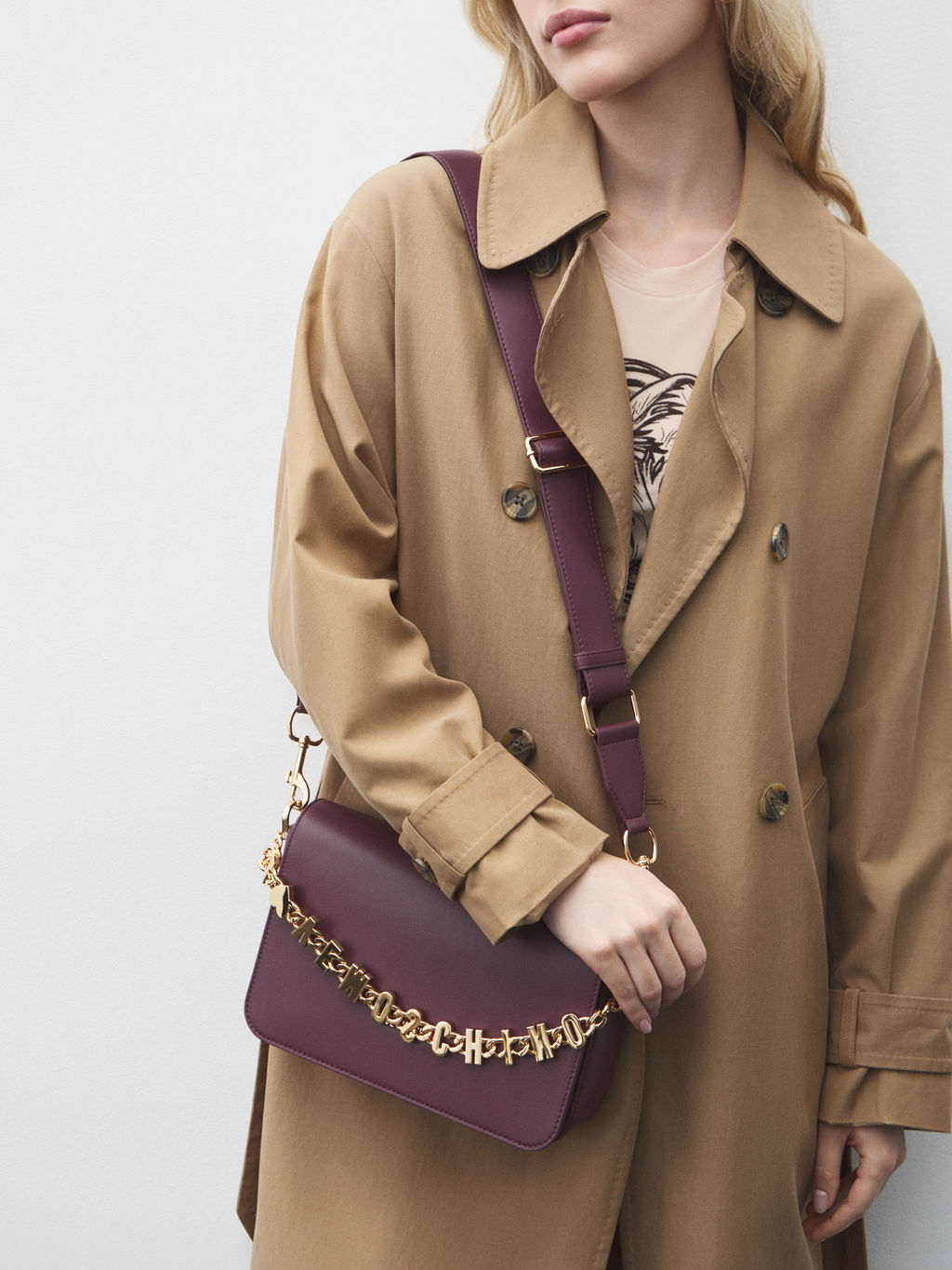 Кросс-боди LOVE MOSCHINO DANGLING Артикул 4561253, фиолетово-бордовый  фото 2