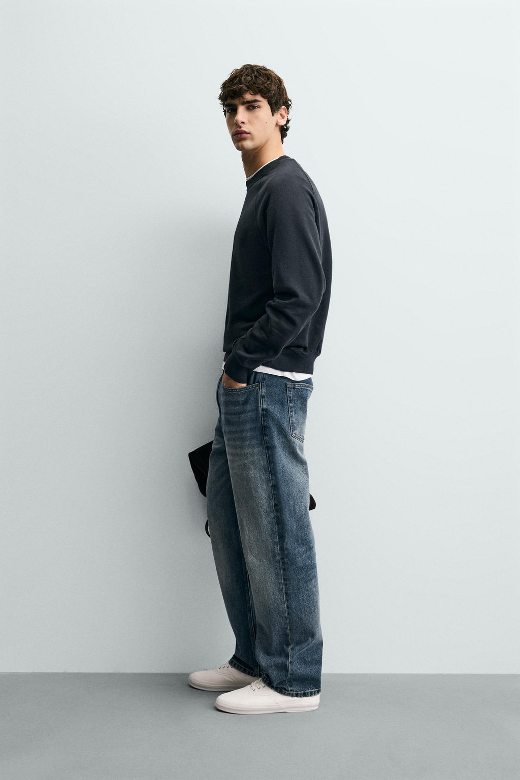 SUDADERA CREWNECK LAVADA / Gris antracita - Zara фото 4