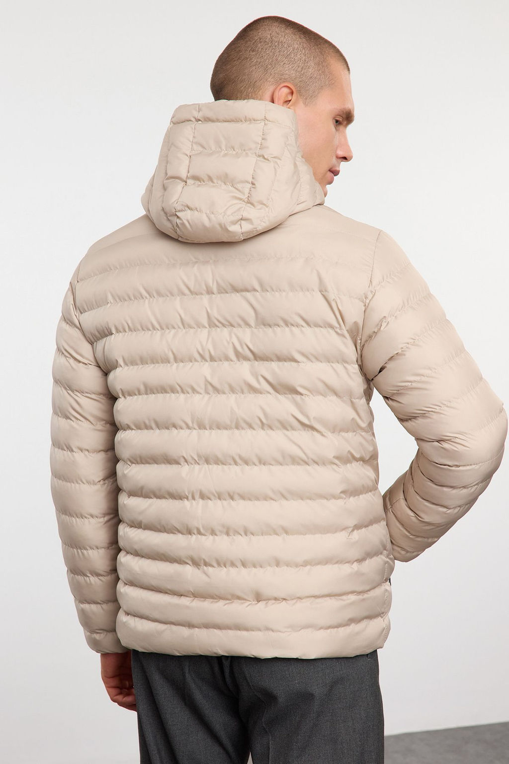 TRENDYOL MAN Antrasit Regular Fit Kapusonlu K?sl?k Mont TMNAW25MO00028 - Trendyolmilla фото 5