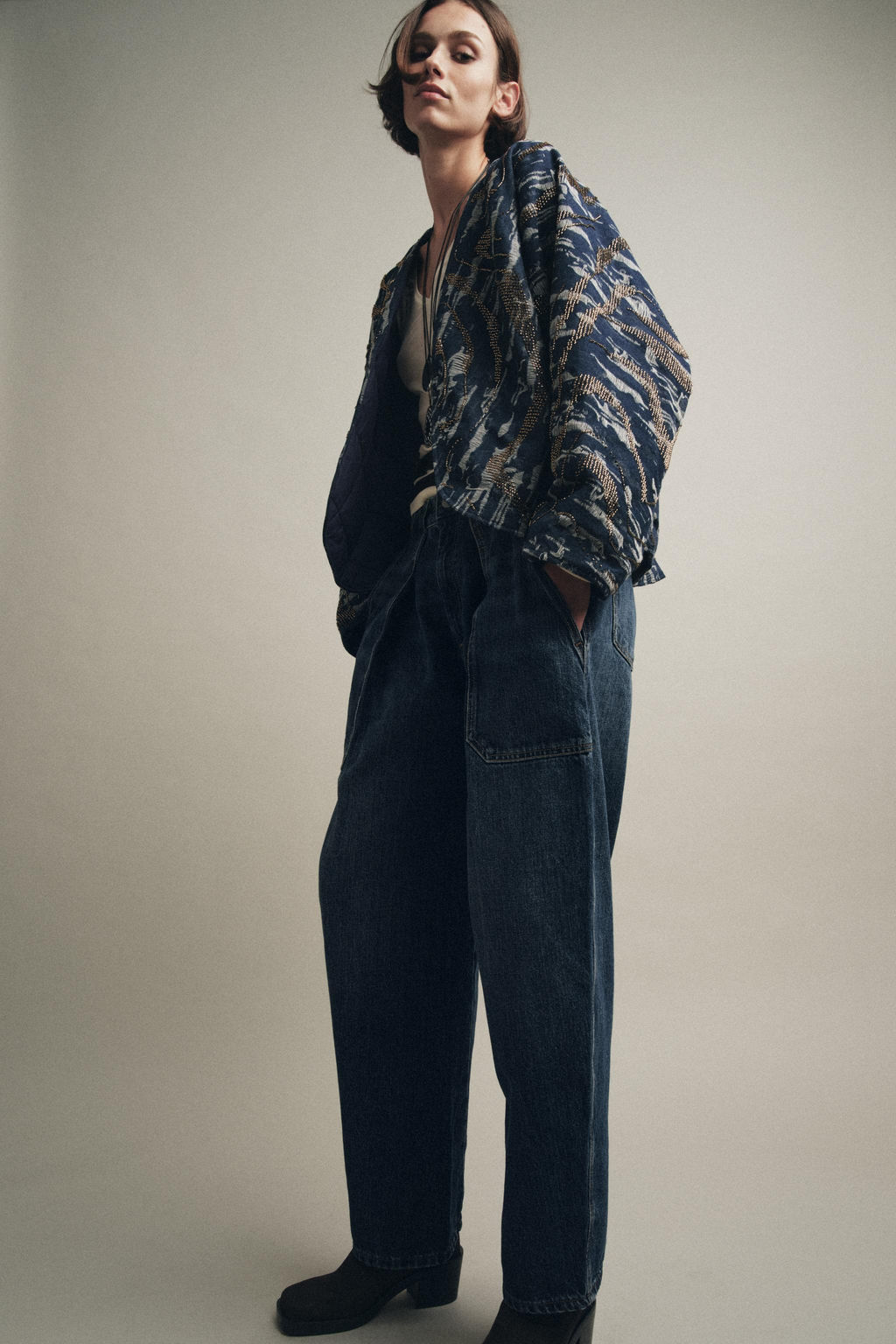 BEADED DENIM-EFFECT QUILTED KIMONO - Zara фото 3