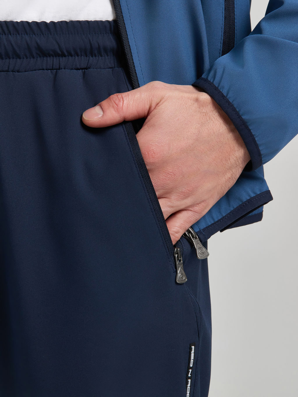 Спортивный костюм мужской 15M-RR-1589/1 RED-N-ROCKS