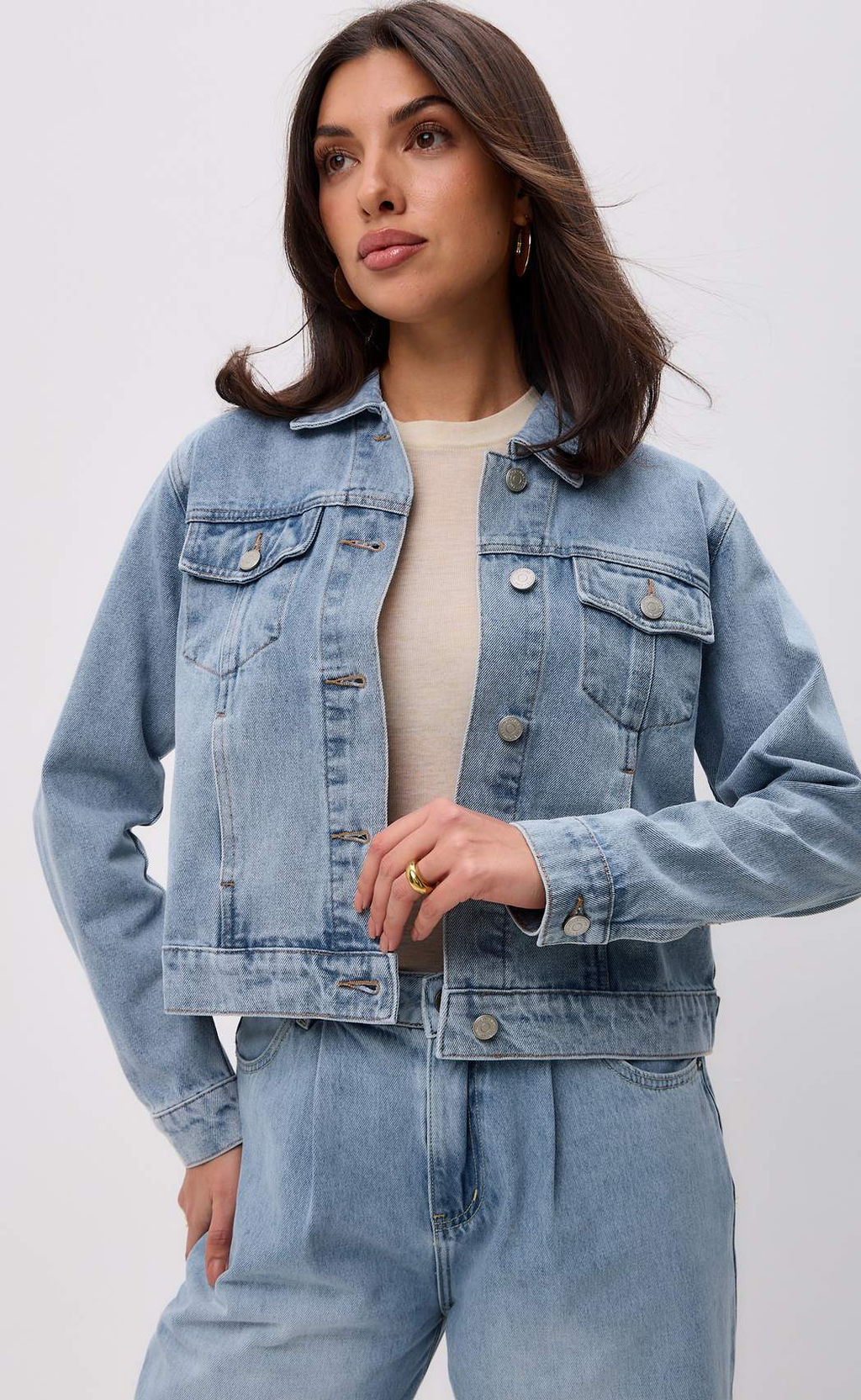 Джинсовая куртка Fine Joyce F312-1237 светло-синяя хлопковая