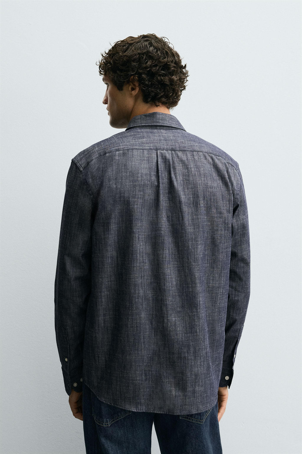 REGULAR FIT BUTTON-DOWN SHIRT - Zara фото 3