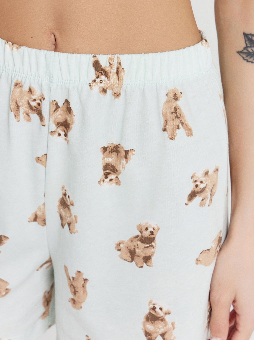 КОМПЛЕКТ ЖЕНСКИЙ (РУБАШКА, ШОРТЫ)