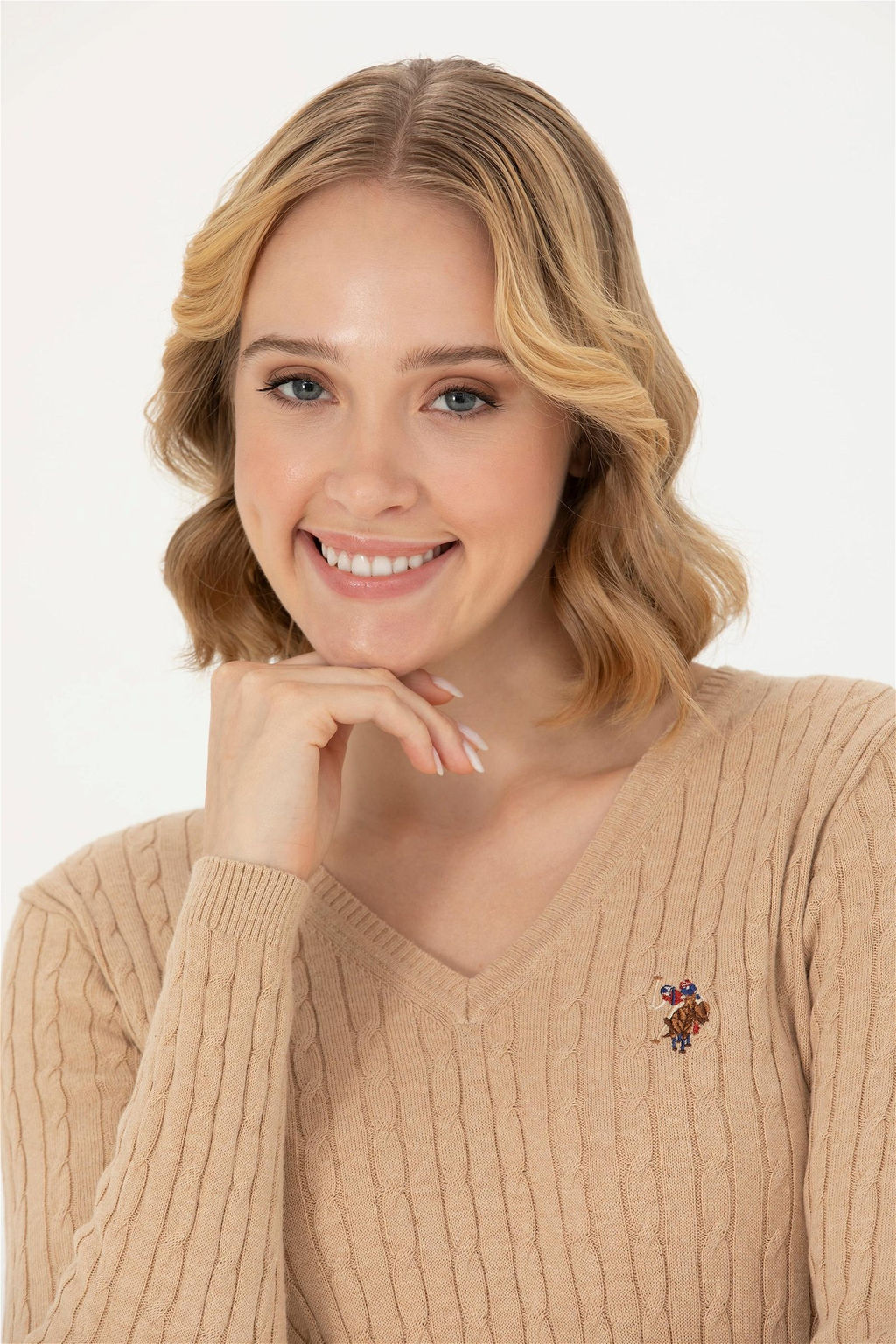 Женский базовый свитер песочного цвета с v-образным вырезом Неожиданная скидка в корзине - U.s. polo assn фото 2