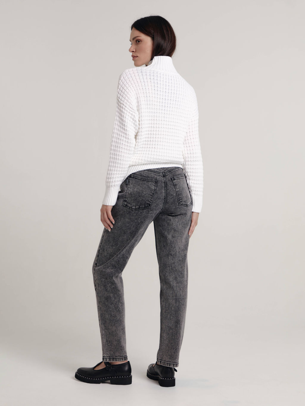 CONTE CON-518 Джинсы mom на пуговицах acid grey - Conte elegant фото 4