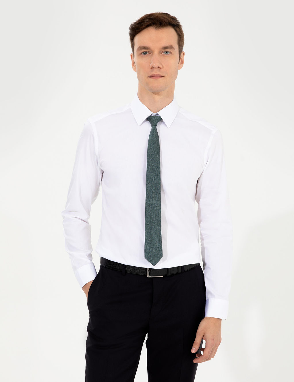 Beyaz Slim Fit Uzun Kollu G_mlek