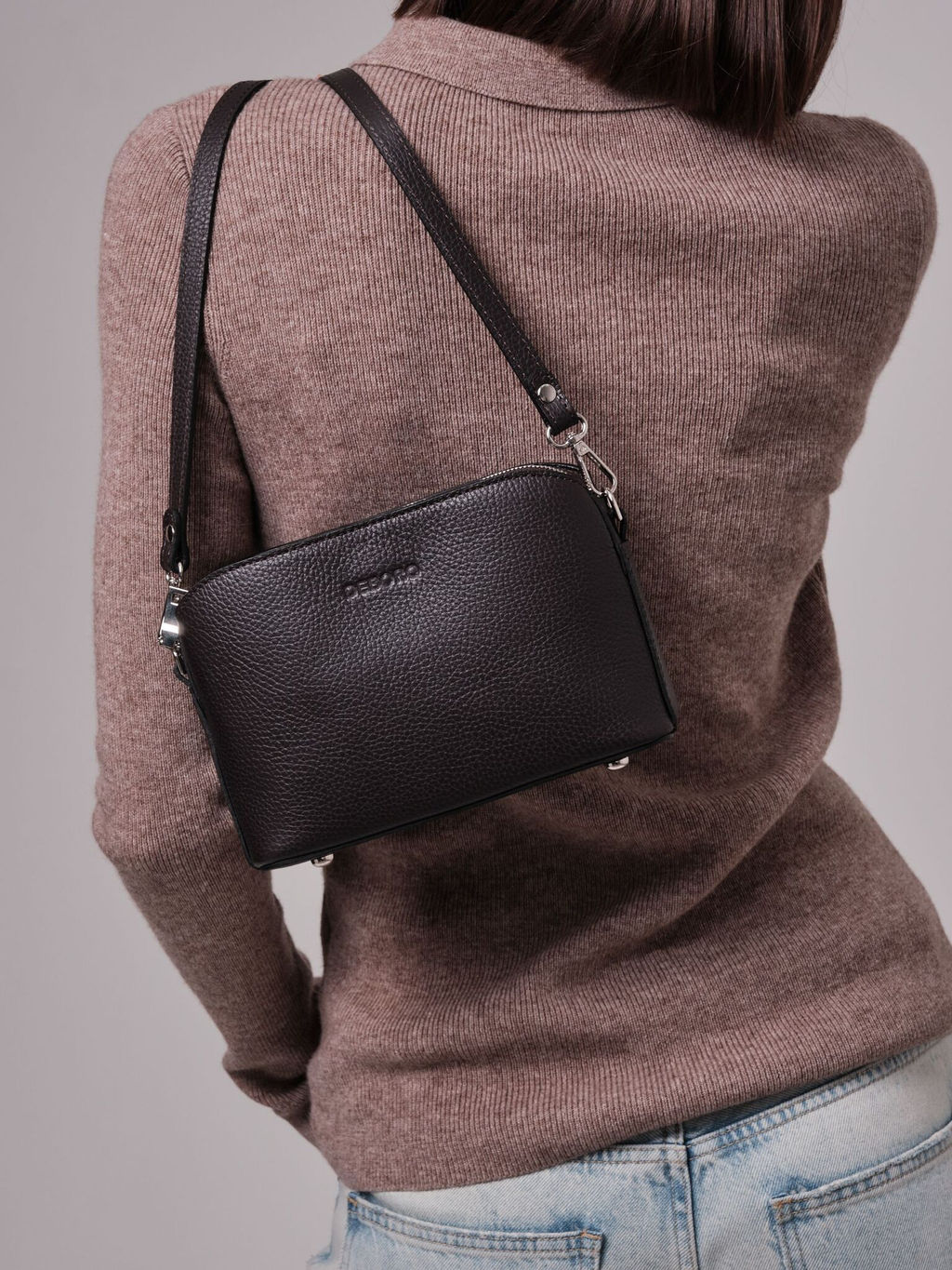 Сумка на плечо кросс-боди Deboro 30848 темно-коричневый