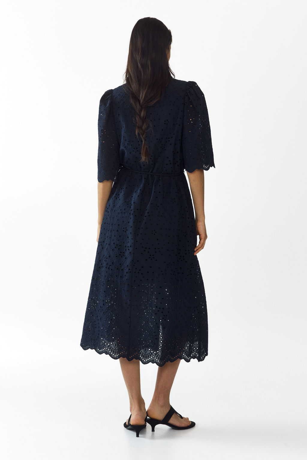 Vestido camisero de algod?n con bordado ingl?s - H&m фото 5
