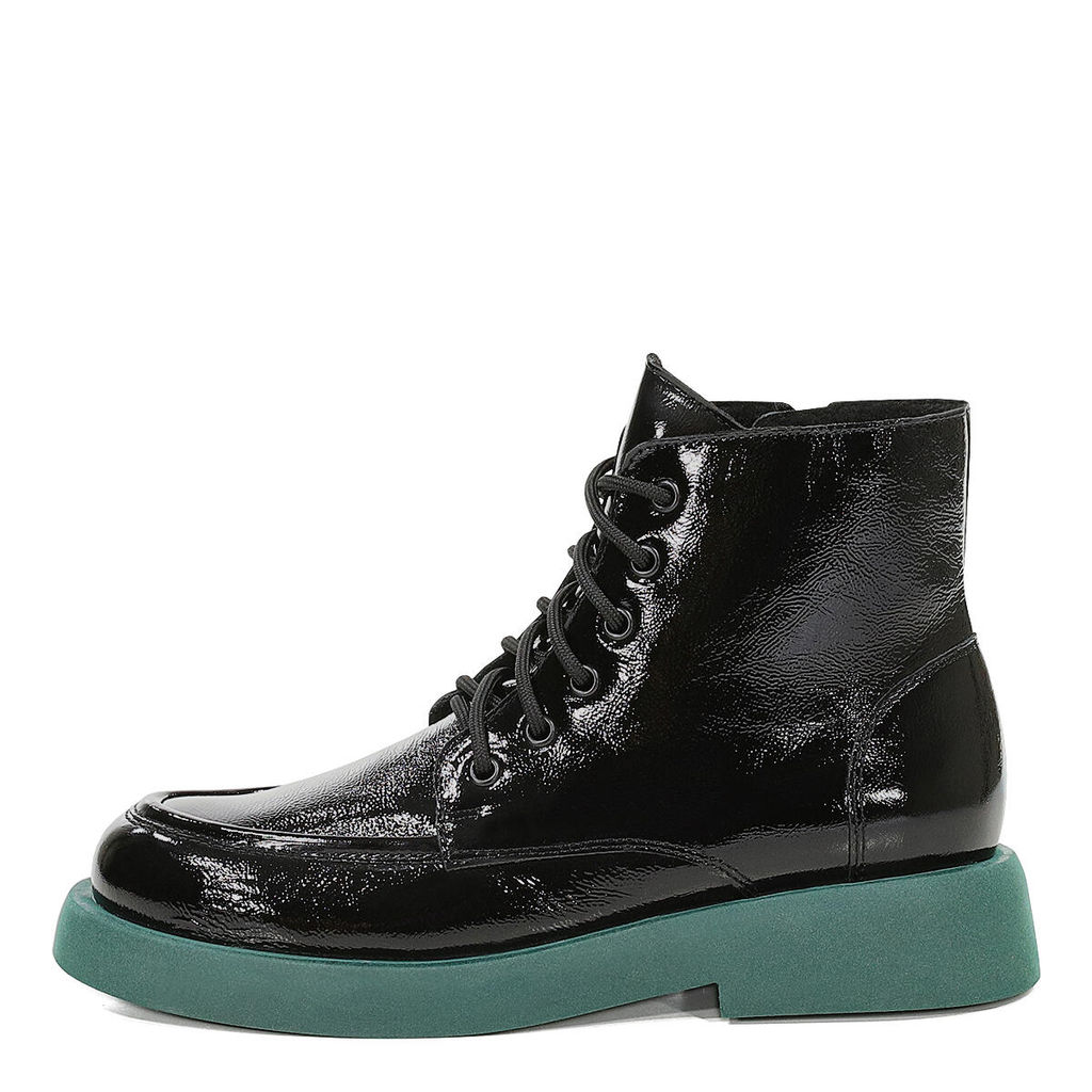 Ботинки девичьи