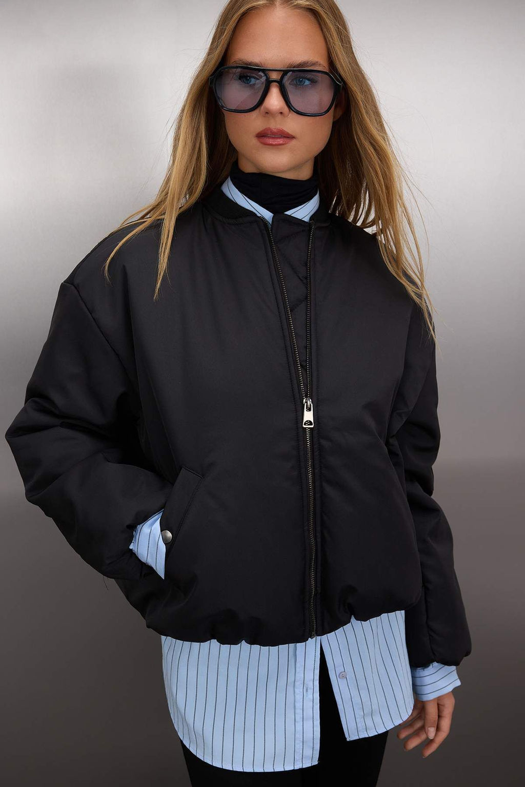 Siyah Regular Kal?p Bomber Elyafl? Sisme Mont TWOAW26MO00111