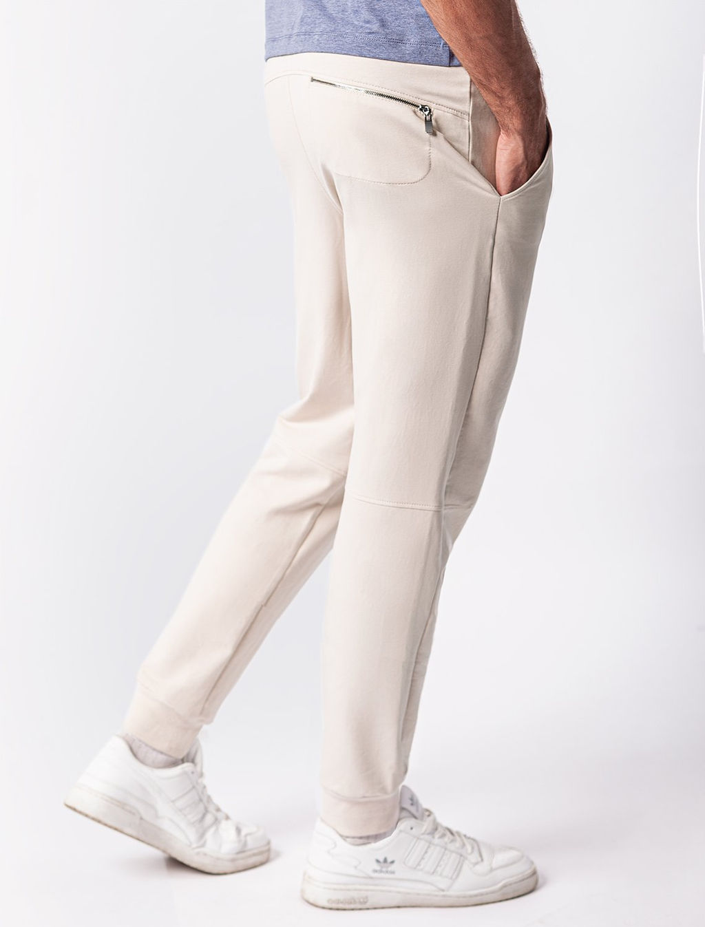 Брюки-джоггеры из эластичного футера двунитки - Vilatte фото 4