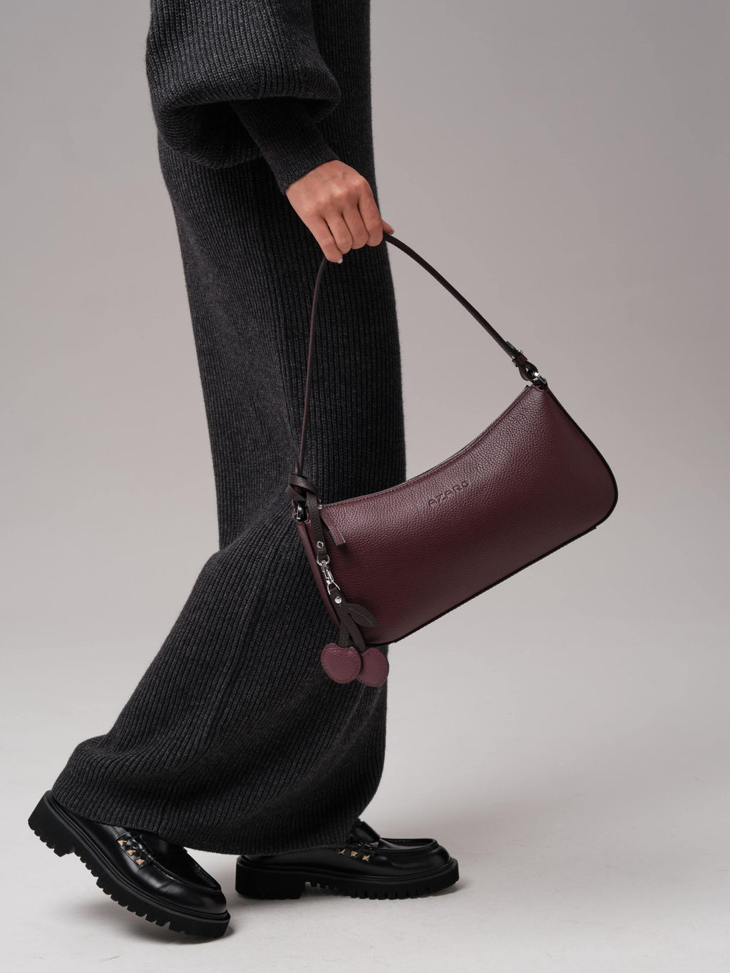 Сумка багет Azaro 31200 зимняя вишня