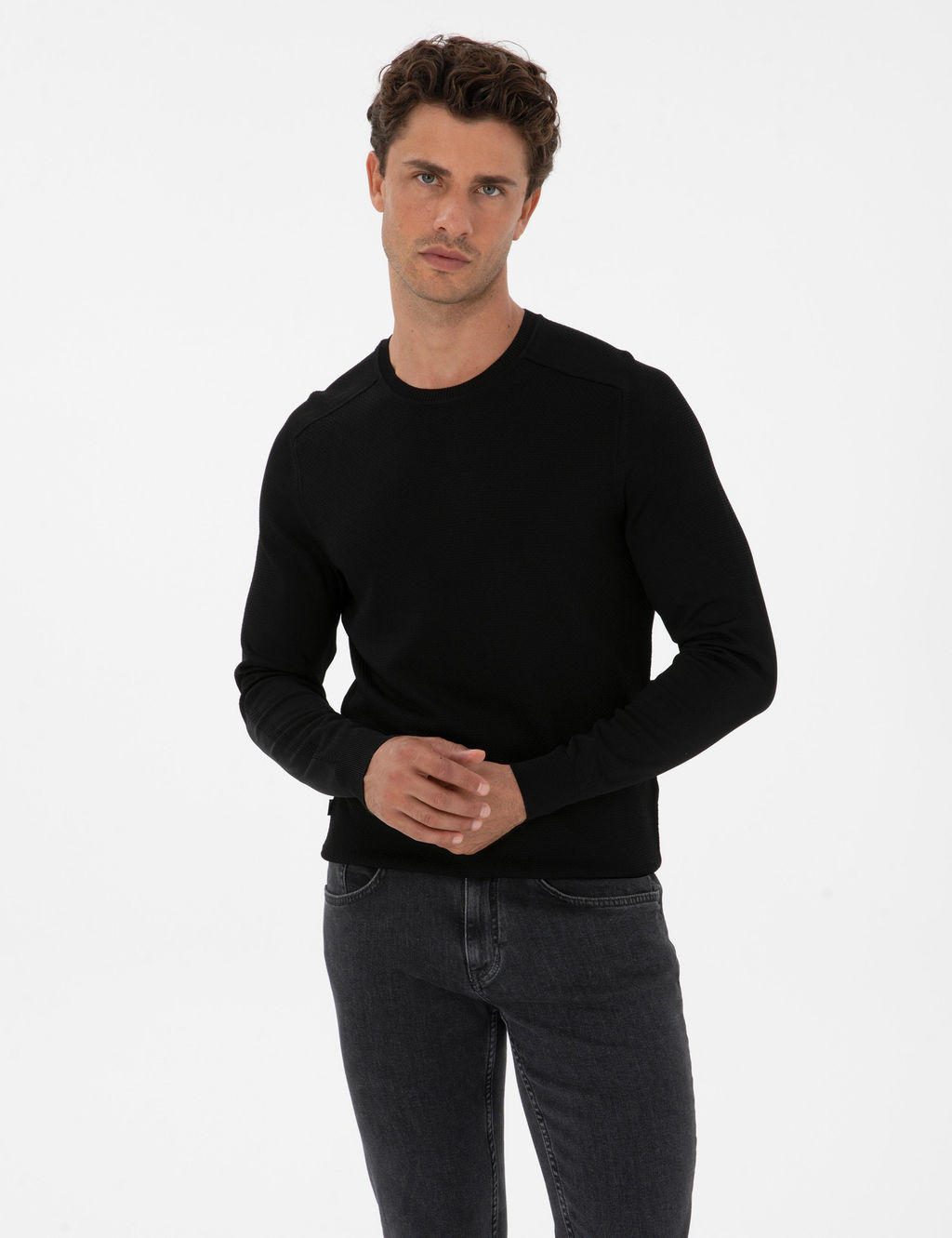 Siyah Slim Fit Bisiklet Yaka Triko Kazak