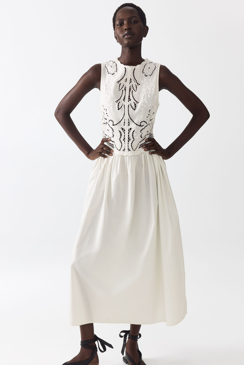 Vestido bordado en mezcla de lino - H&m фото 2