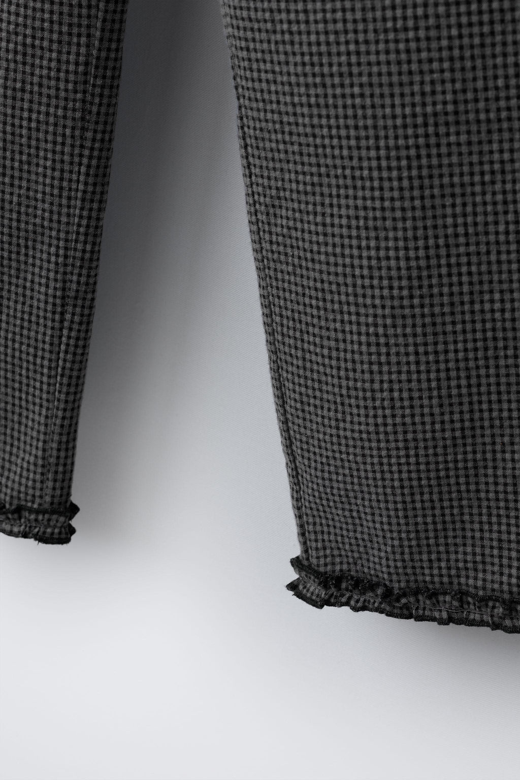 GINGHAM CHECK TROUSERS WITH RUFFLES - Zara фото 4
