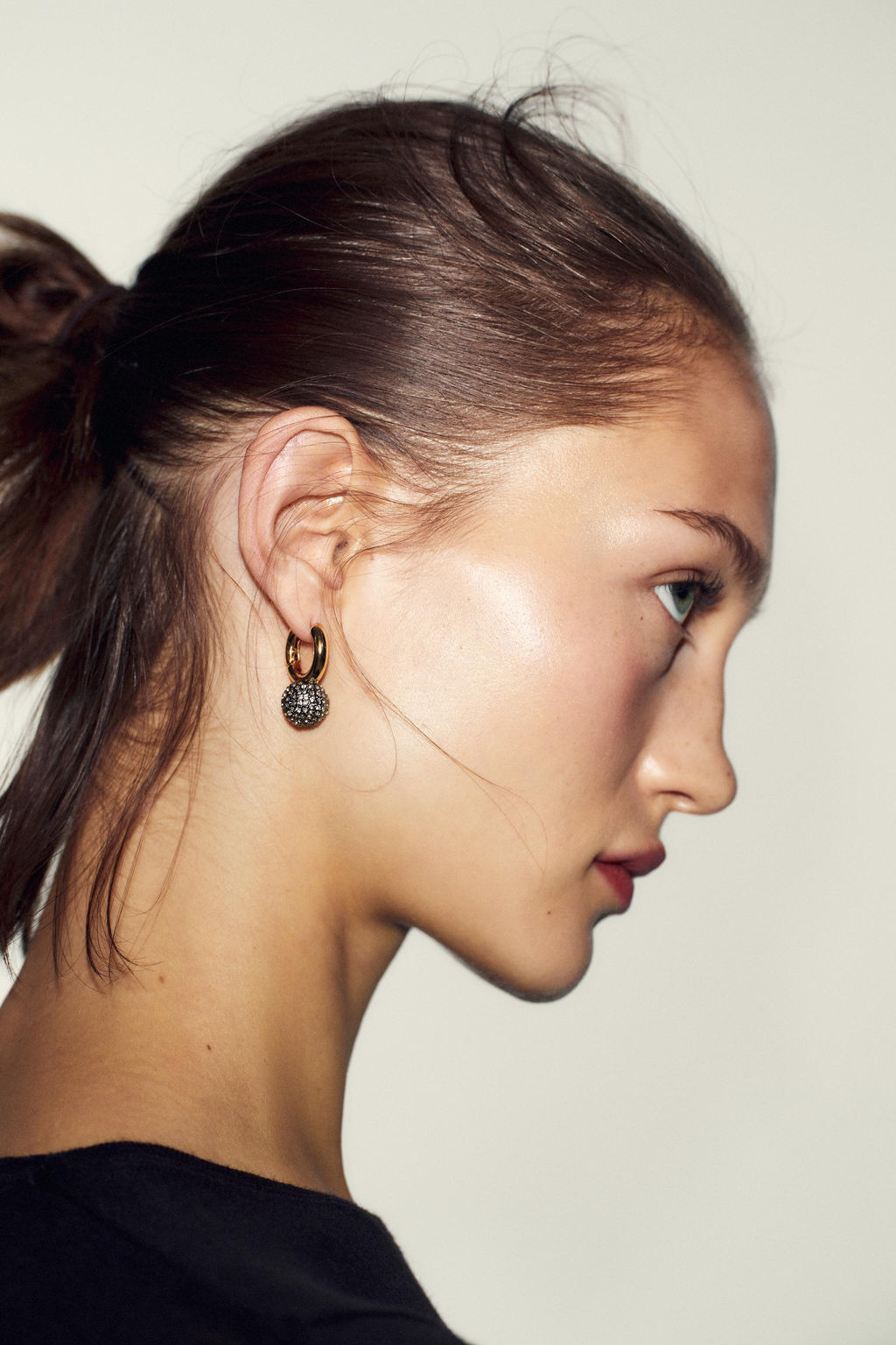 RHINESTONE BALL HOOP EARRINGS - Zara фото 2