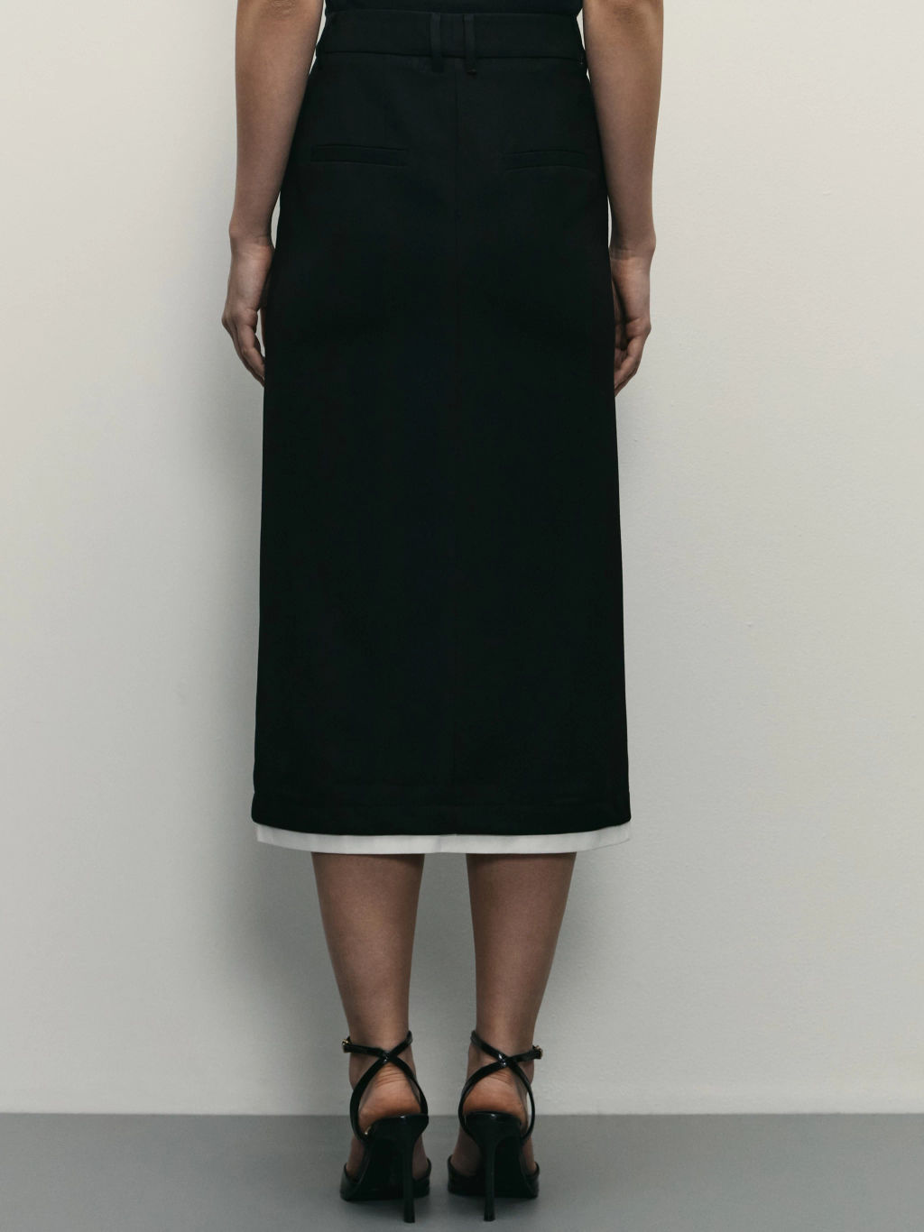 Юбка миди с контрастной деталью по низу / Zarina  фото 4