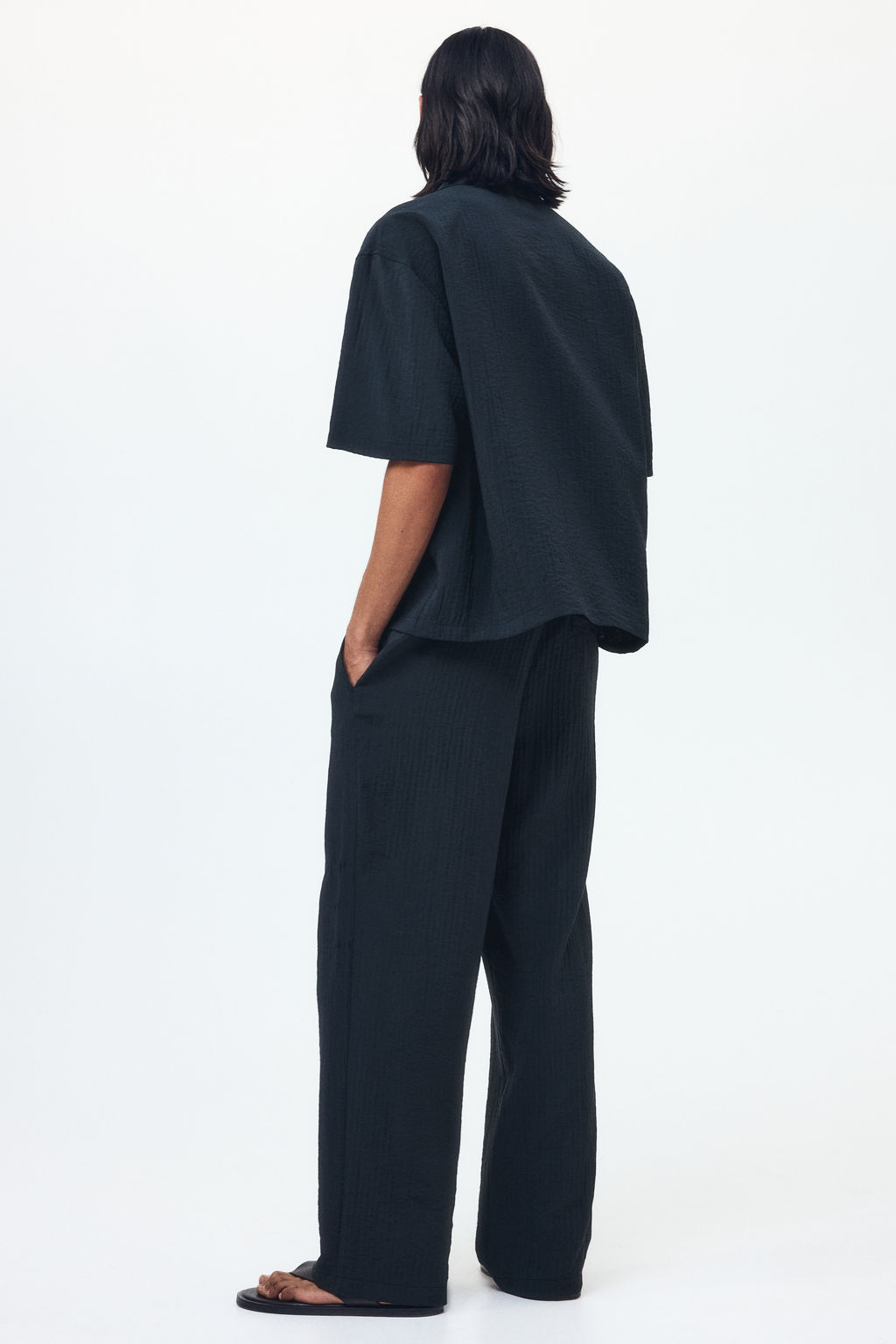 Pantal?n texturizado Relaxed Fit - H&m фото 6